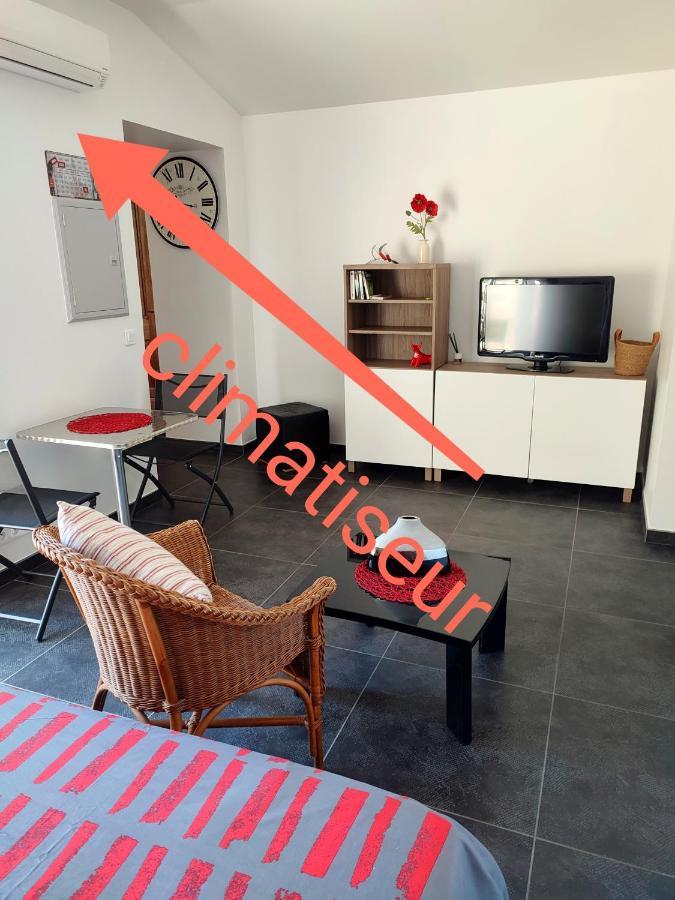 Studio R Homps Homps  Kültér fotó